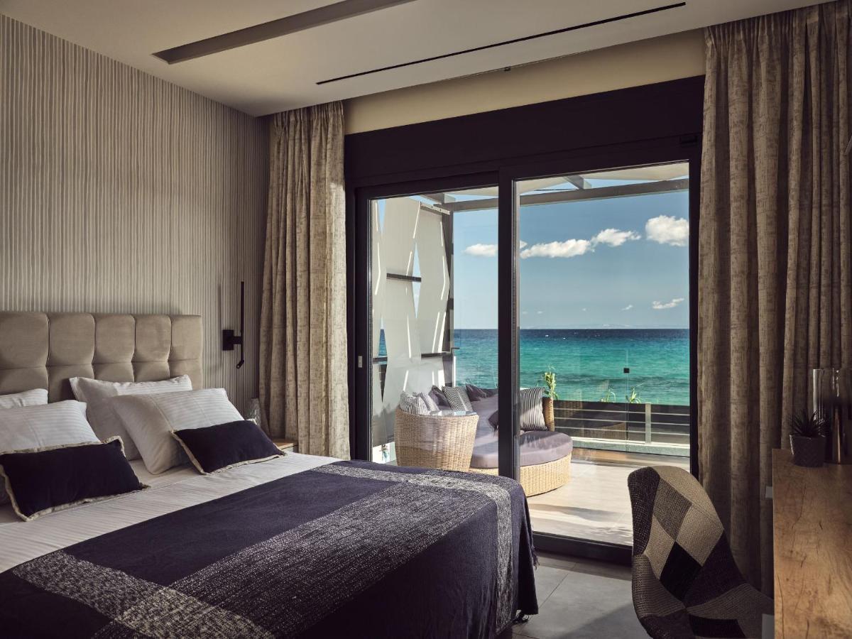 Blue View Villa - Coastal Elegance With Swim Spa, By Zantewize Alykanas  Zewnętrze zdjęcie